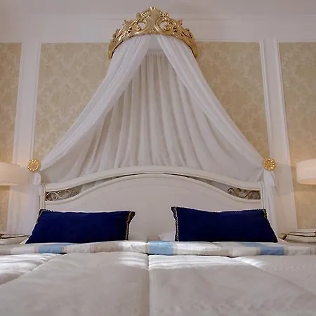 Hotel Saint Petersburg 3*