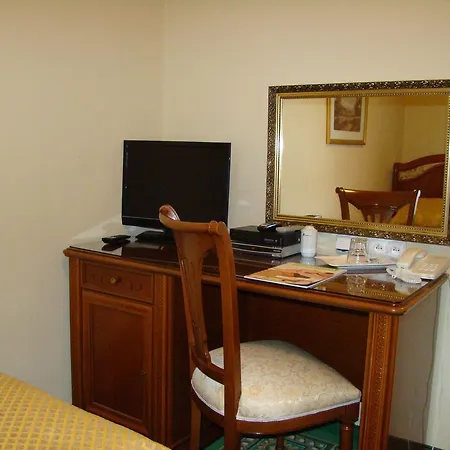 Saint Petersburg Hotel 3*