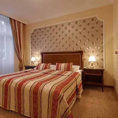 Saint Petersburg Karlovy Vary
