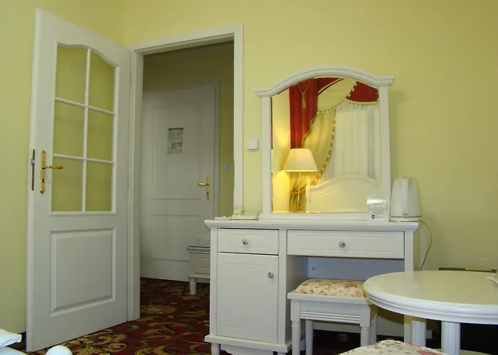 Saint Petersburg Hotel 3*